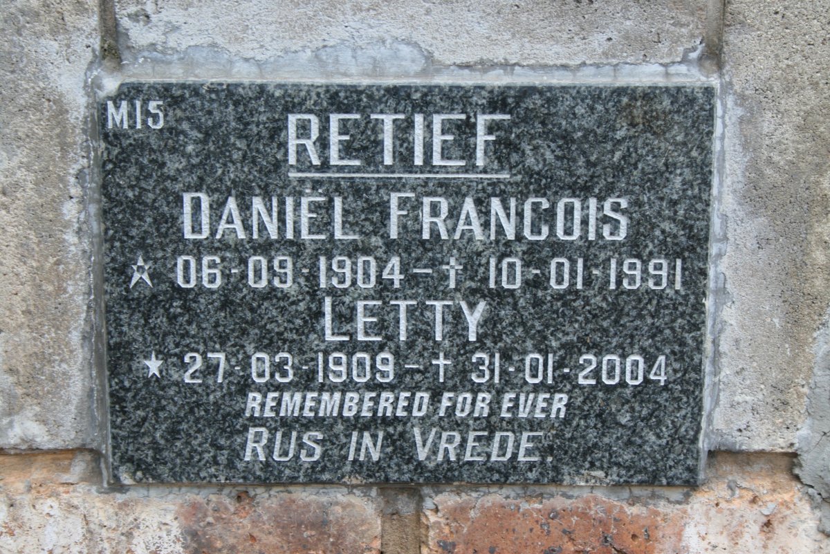 RETIEF Daniel Francois 1904-1991 &amp; Letty 1909-2004
