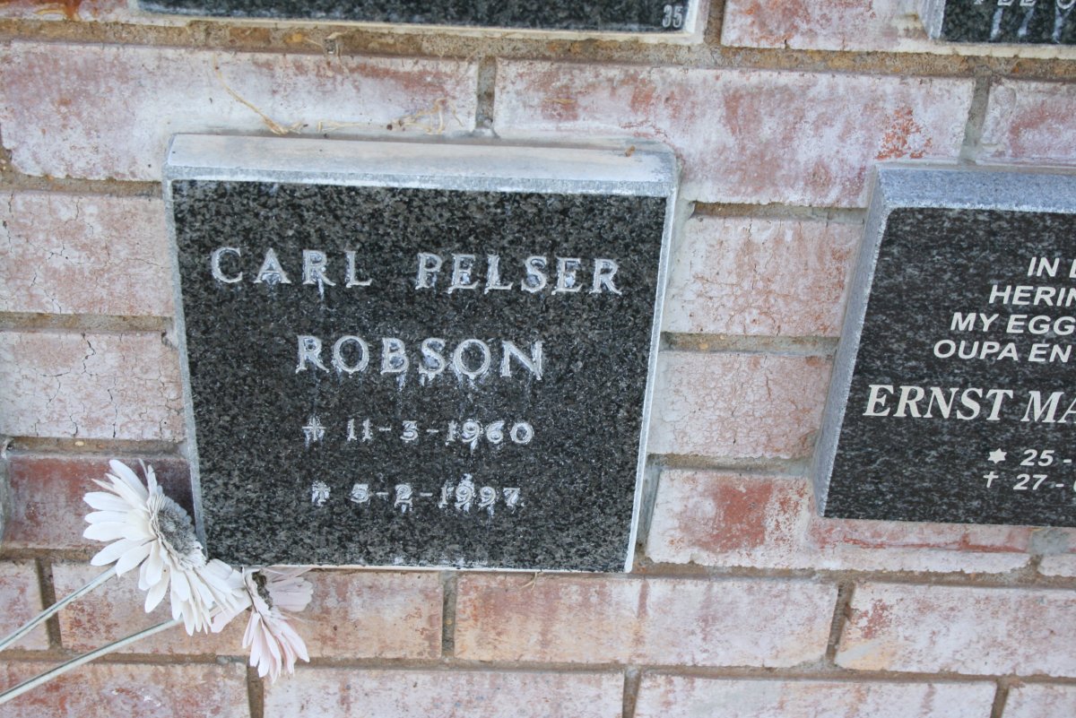 ROBSON Carl Pelser 1960-1997