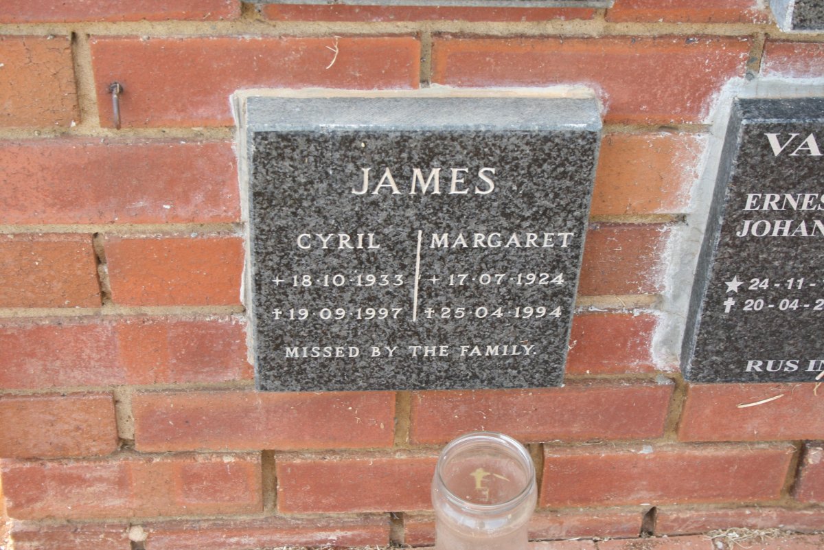 JAMES Cyril 1933-1997 &amp; Margaret 1924-1994