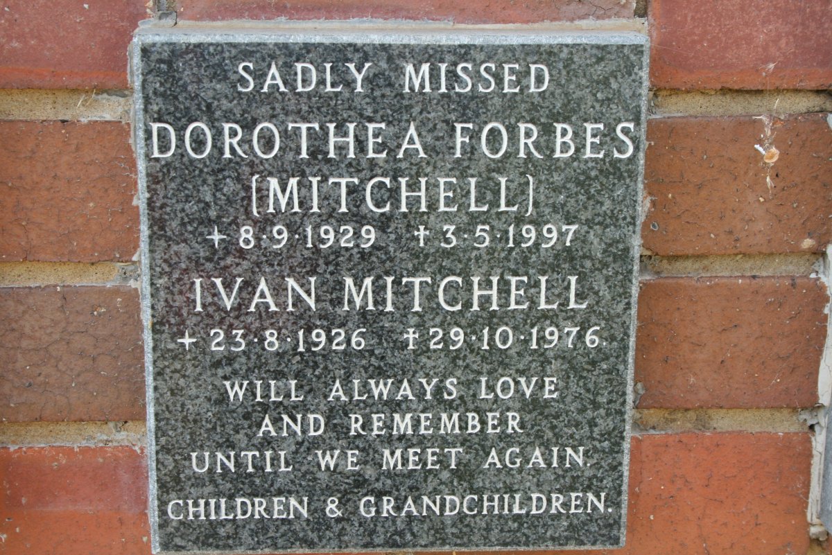 MITCHELL Ivan 1926-1976 &amp; Dorothea Forbes MITCHELL 1929-1997