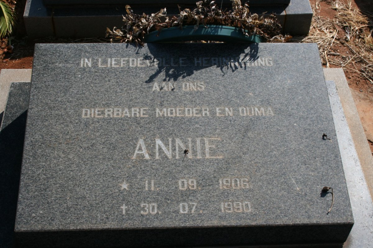 ? Annie 1906-1990
