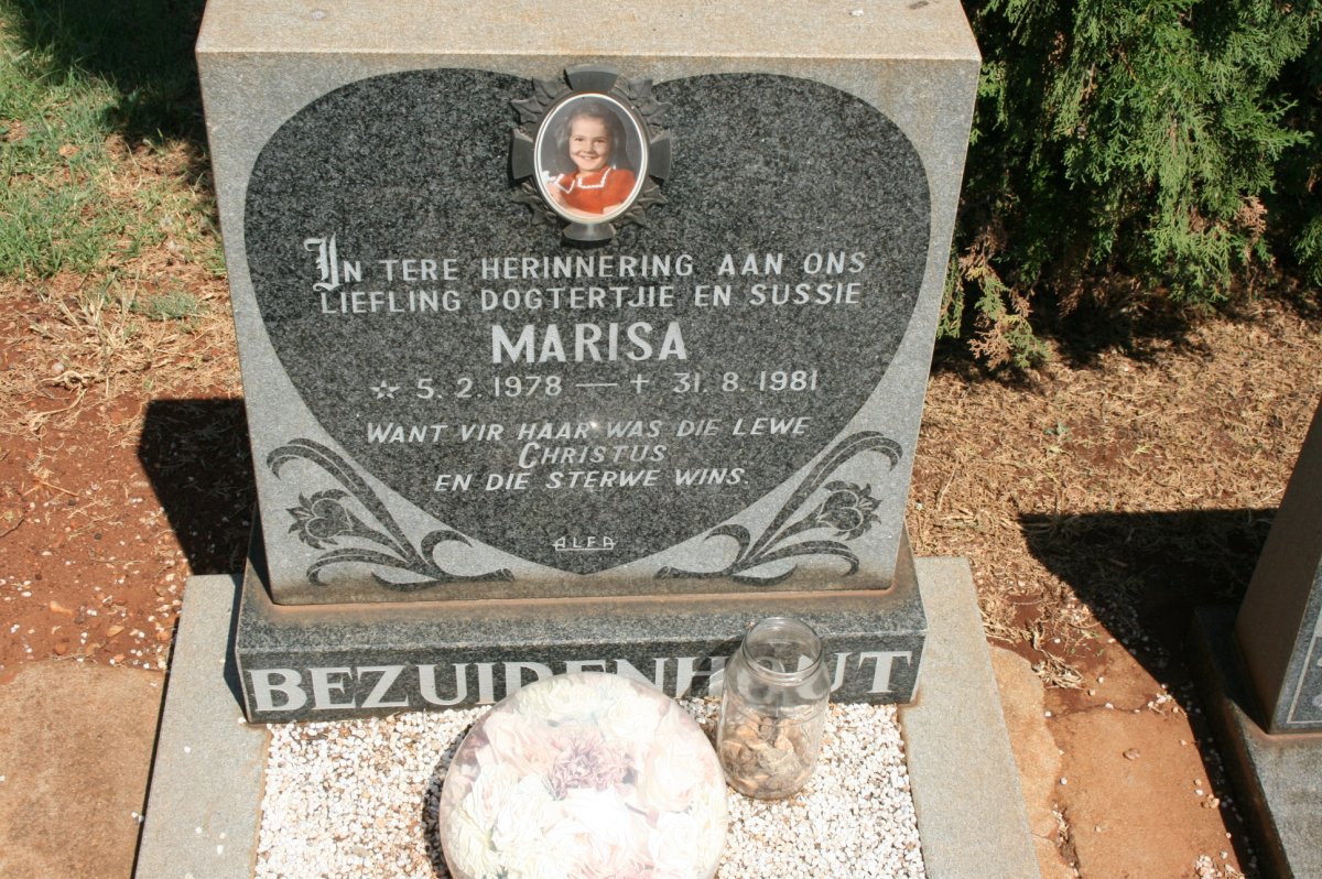 BEZUIDENHOUT Marisa 1978-1981