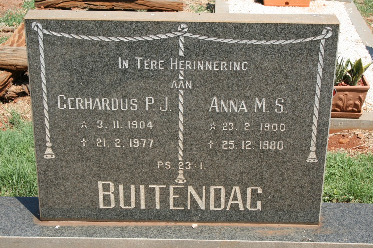 BUITENDAG Gerhardus P.J. 1904-1977 &amp; Anna M.S. 1900-1980