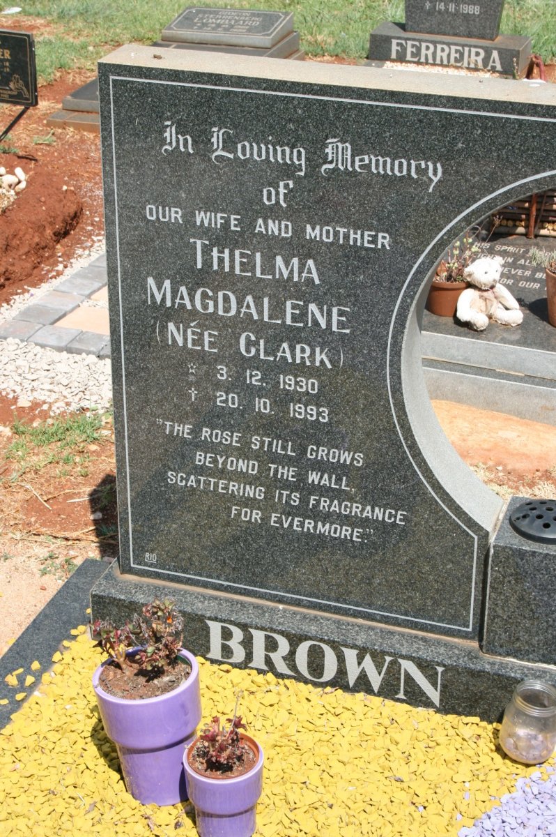 BROWN Thelma Magdalene nee CLARK 1930-1993