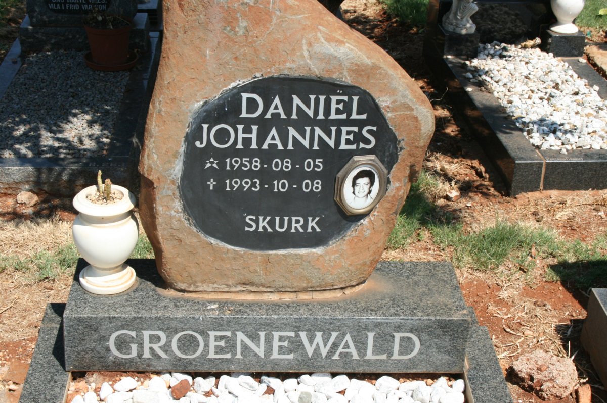 GROENEWALD Daniël Johannes 1958-1993