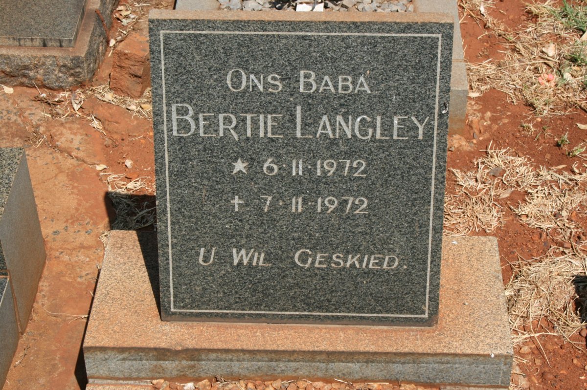 LANGLEY Bertie 1972-1972