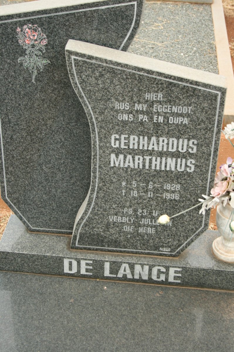 LANGE Gerhardus Marthinus, de 1928-1996