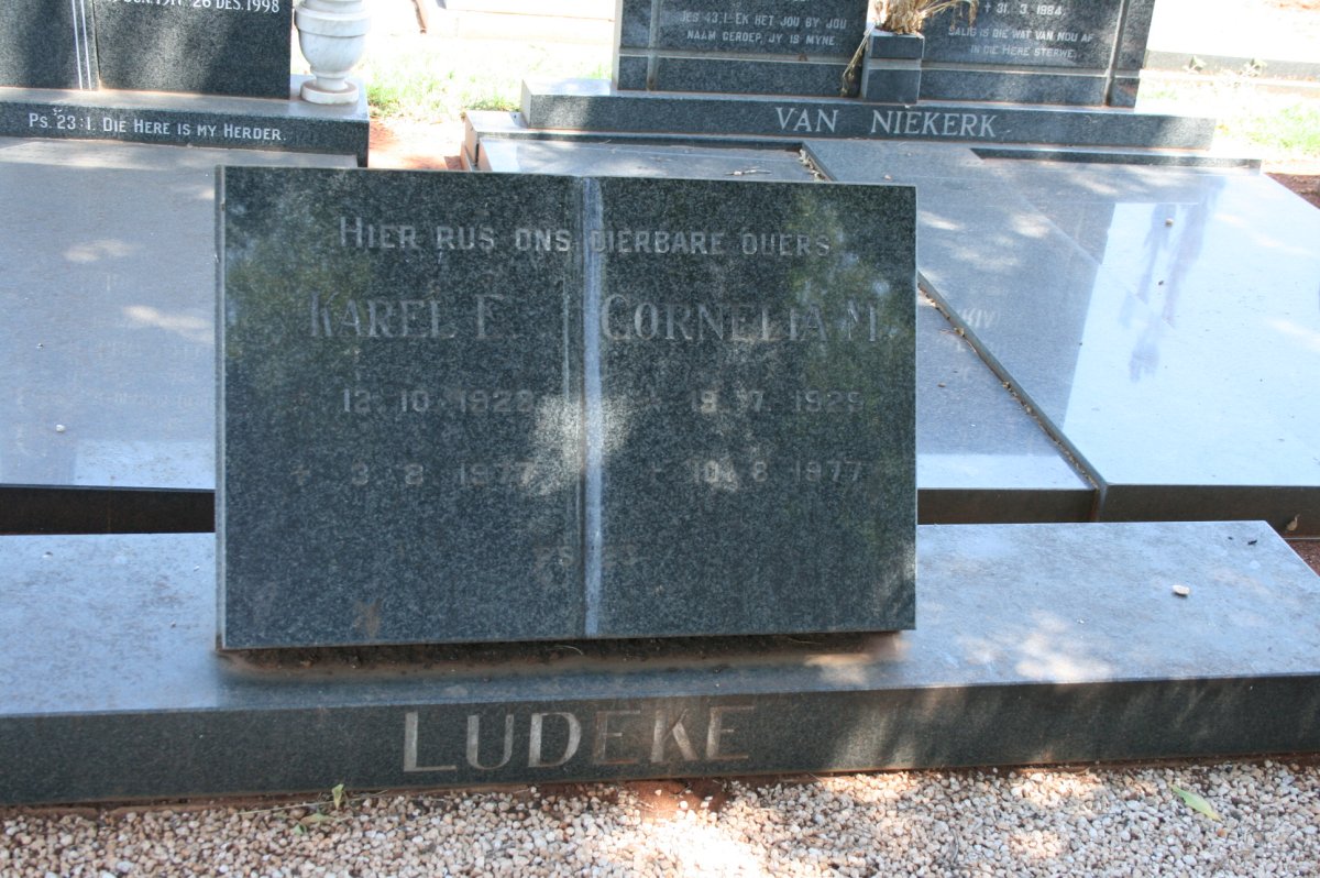 LUDEKE Karel F. 1928-1977 &amp; Cornelia M. 1929-1977