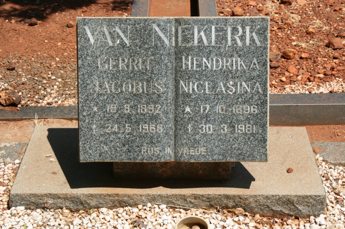 NIEKERK Gerrit Jacobus, van 1892-1968 &amp; Hendrika Niclasina 1896-1981