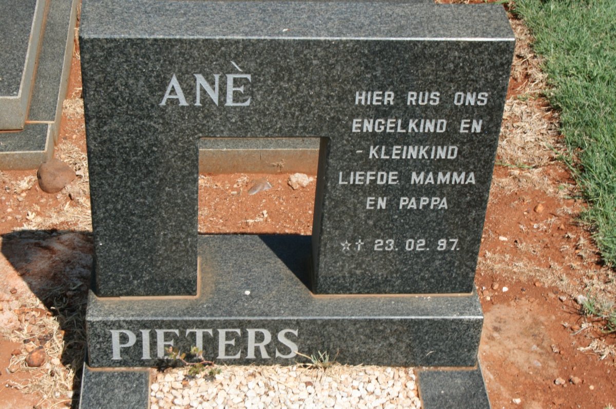 PIETERS Ané 1997-1997