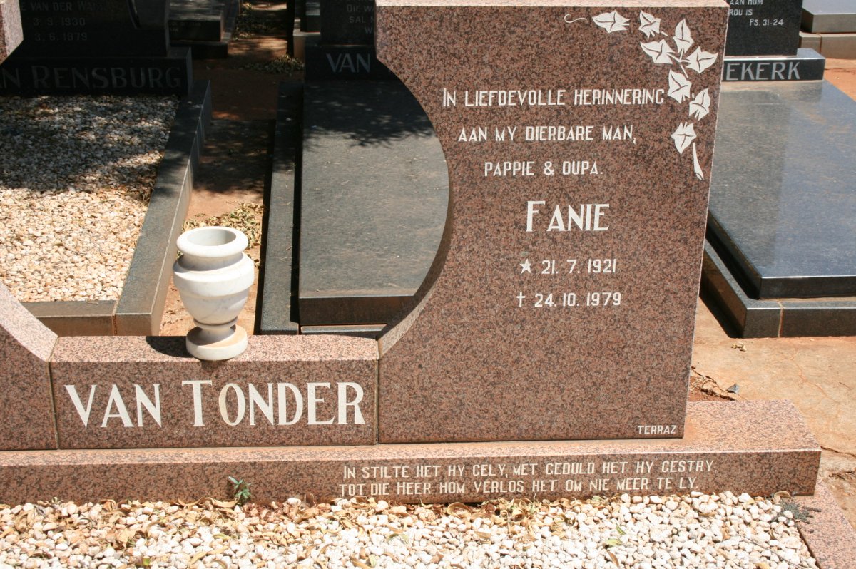 TONDER Fanie, van 1921-1979
