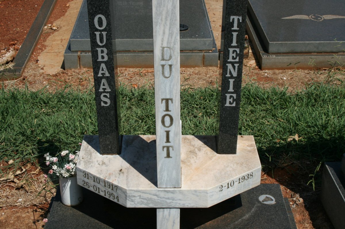 TOIT Oubaas, du 1917-1994 :: DU TOIT Tienie 1938-