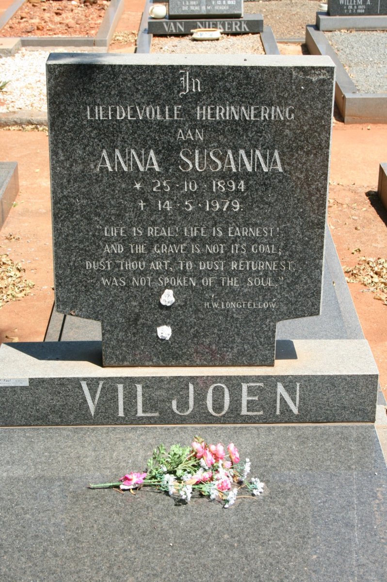 VILJOEN Anna Susanna 1894-1979