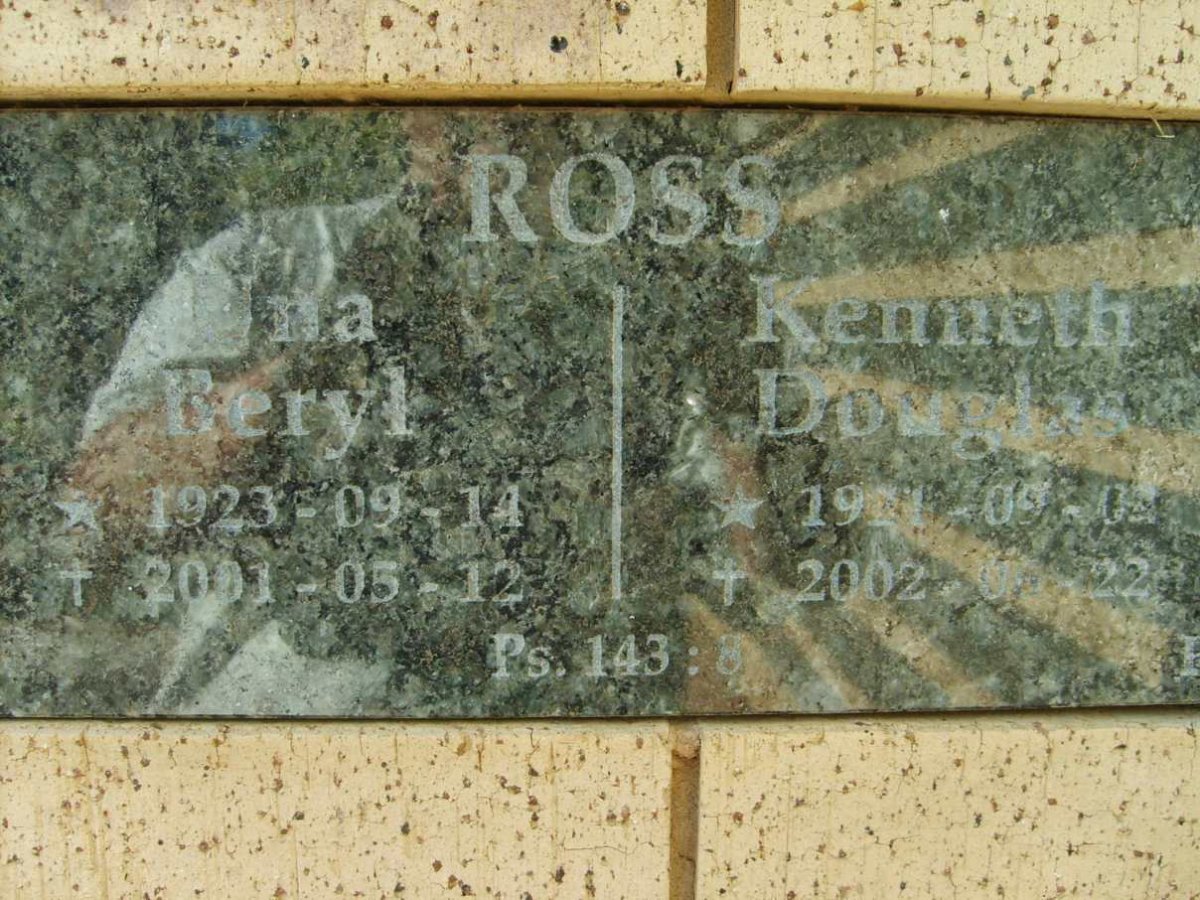 ROSS Kenneth Douglas 1921-2002 &amp; Una Beryl 1923-2001