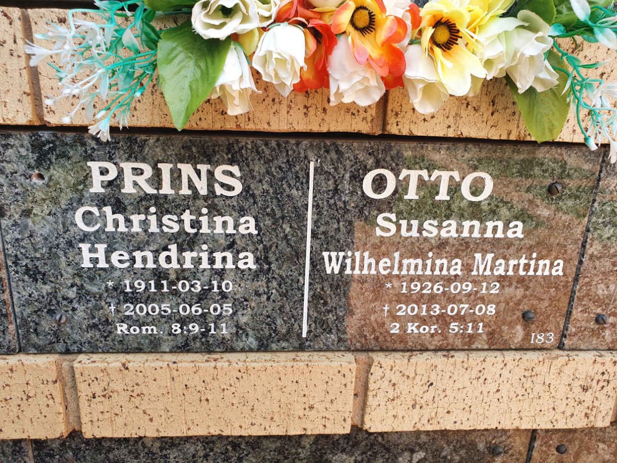PRINS Christina Hendrina 1911-2005 :: OTTO Susanna Wilhelmina Martina 1926-2013