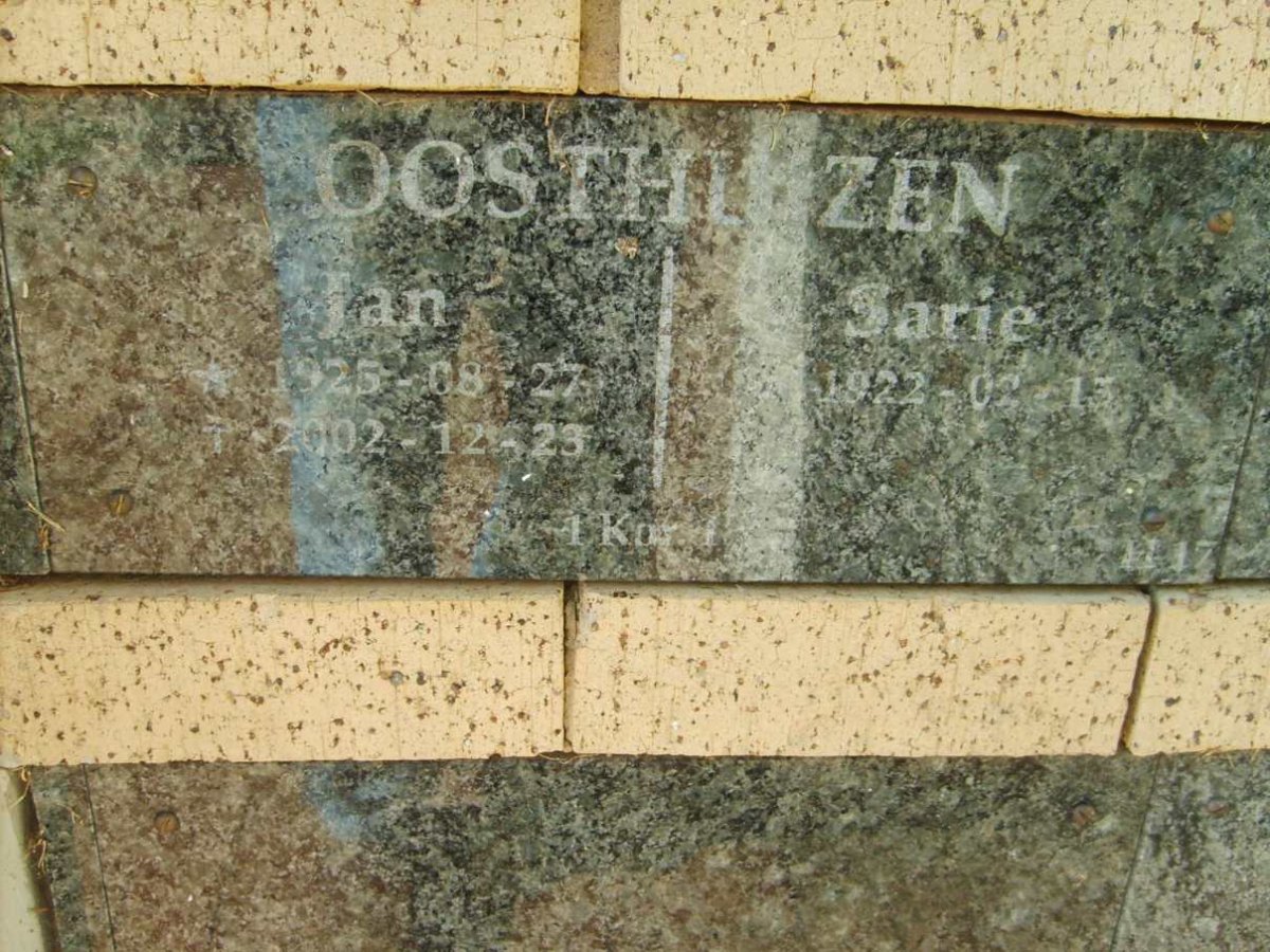 OOSTHUIZEN Jan 1925-2002 &amp; Sarie 1922-