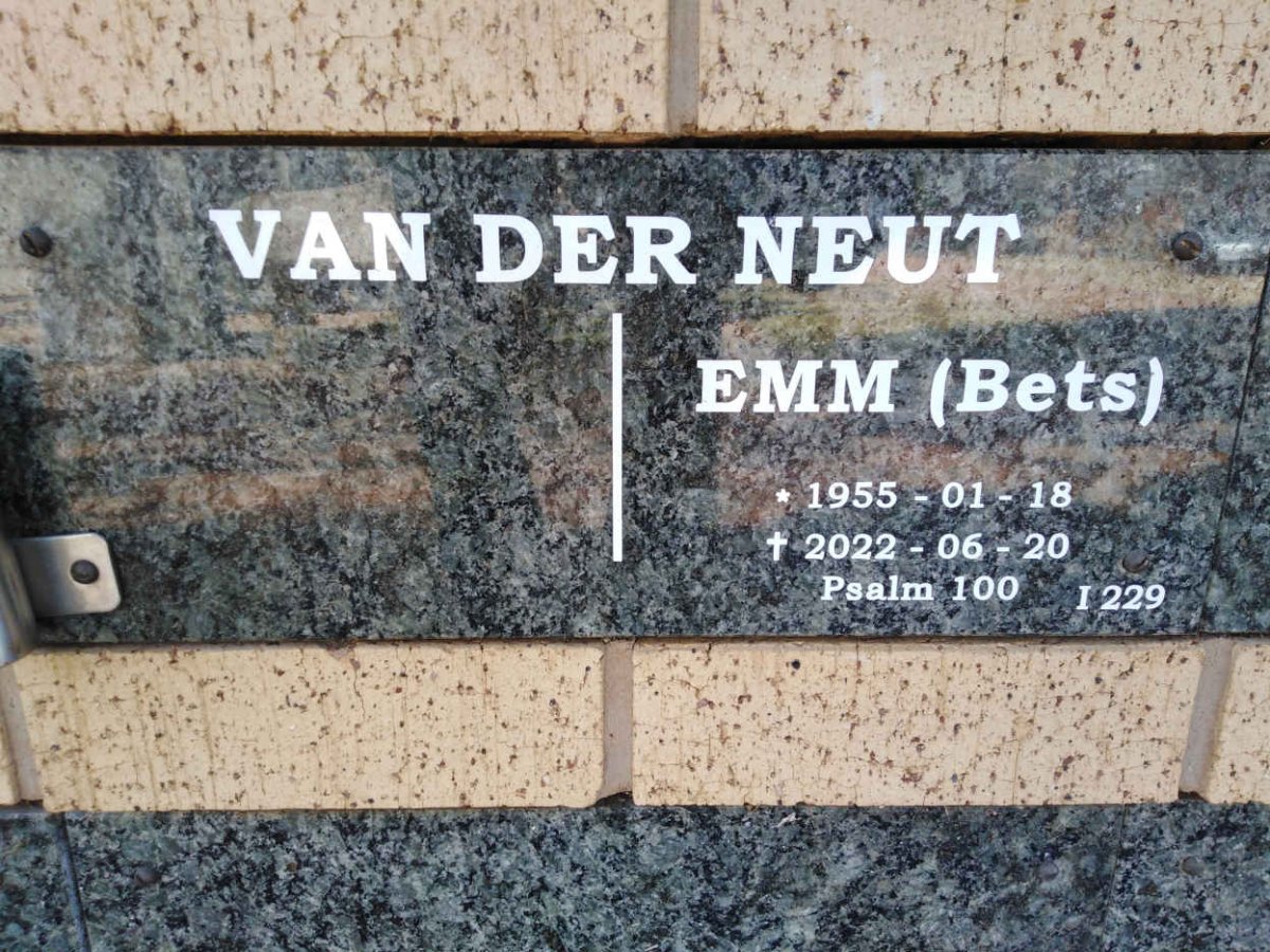 NEUT E.M.M., van der 1955-2022