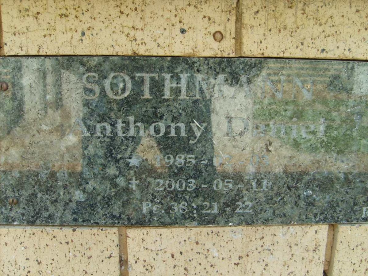 SOTHMANN Anthony Daniel 1985-2003