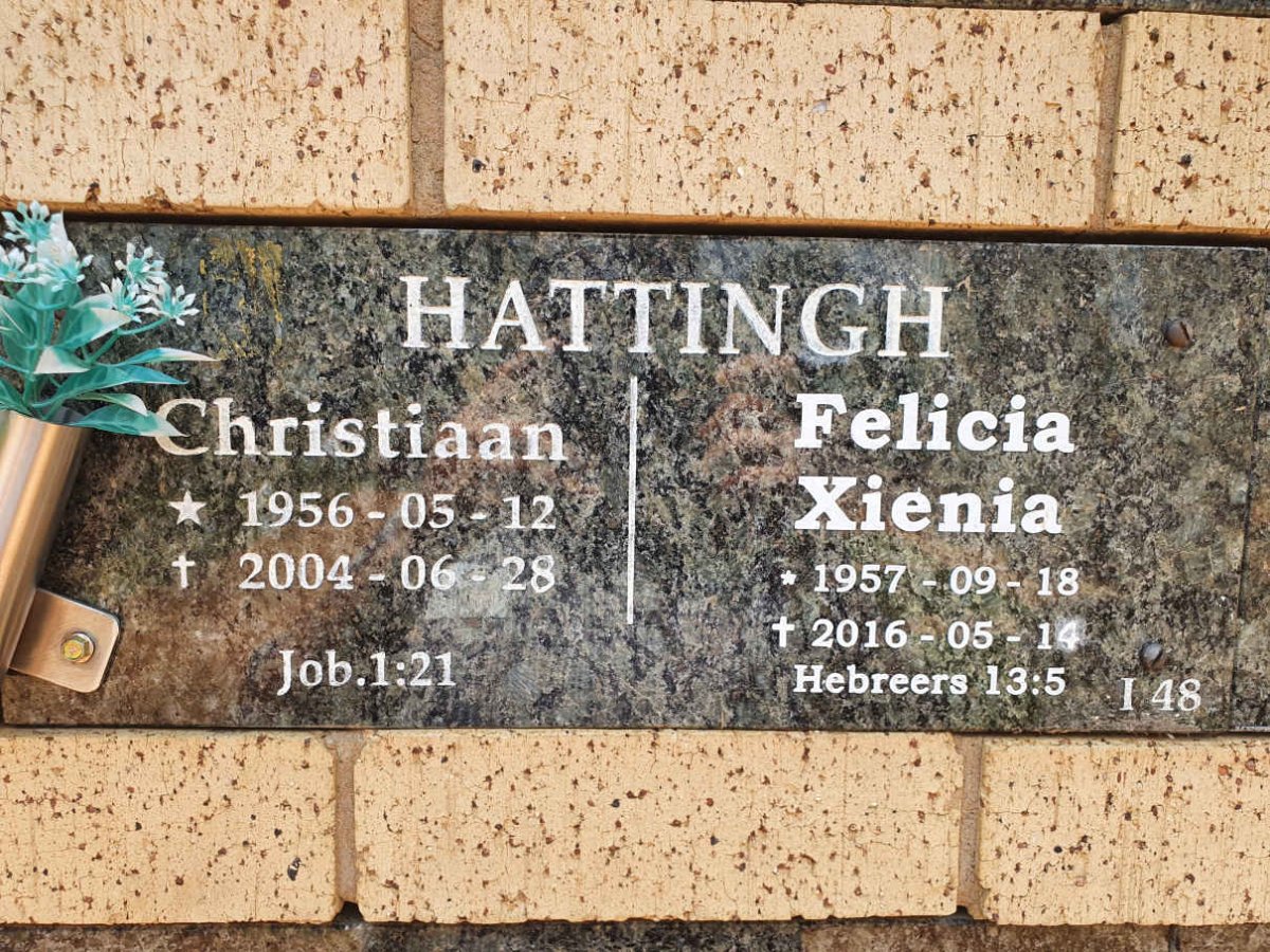 HATTINGH Christiaan 1956-2004 &amp; Felicia Xienia 1957-2016
