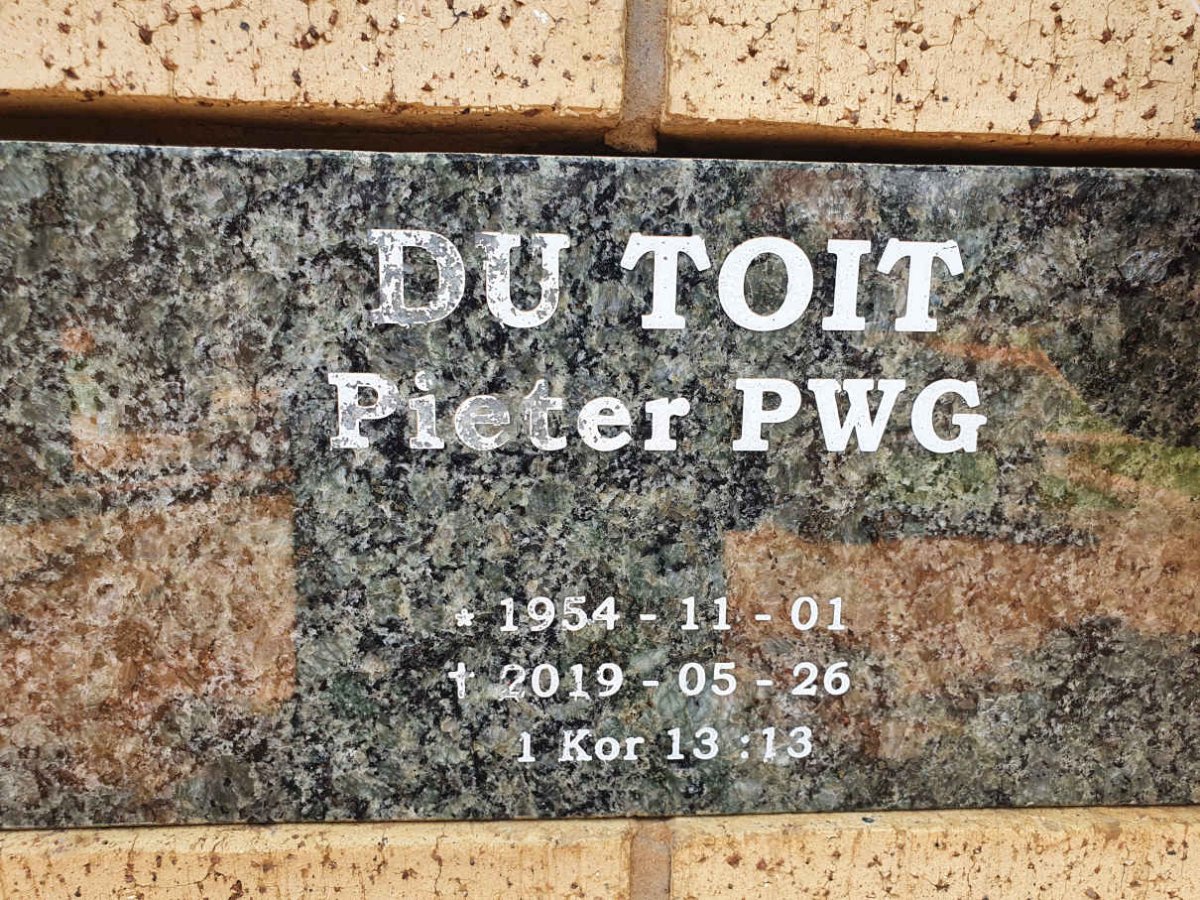 TOIT Pieter P.W.G., du 1954-2019