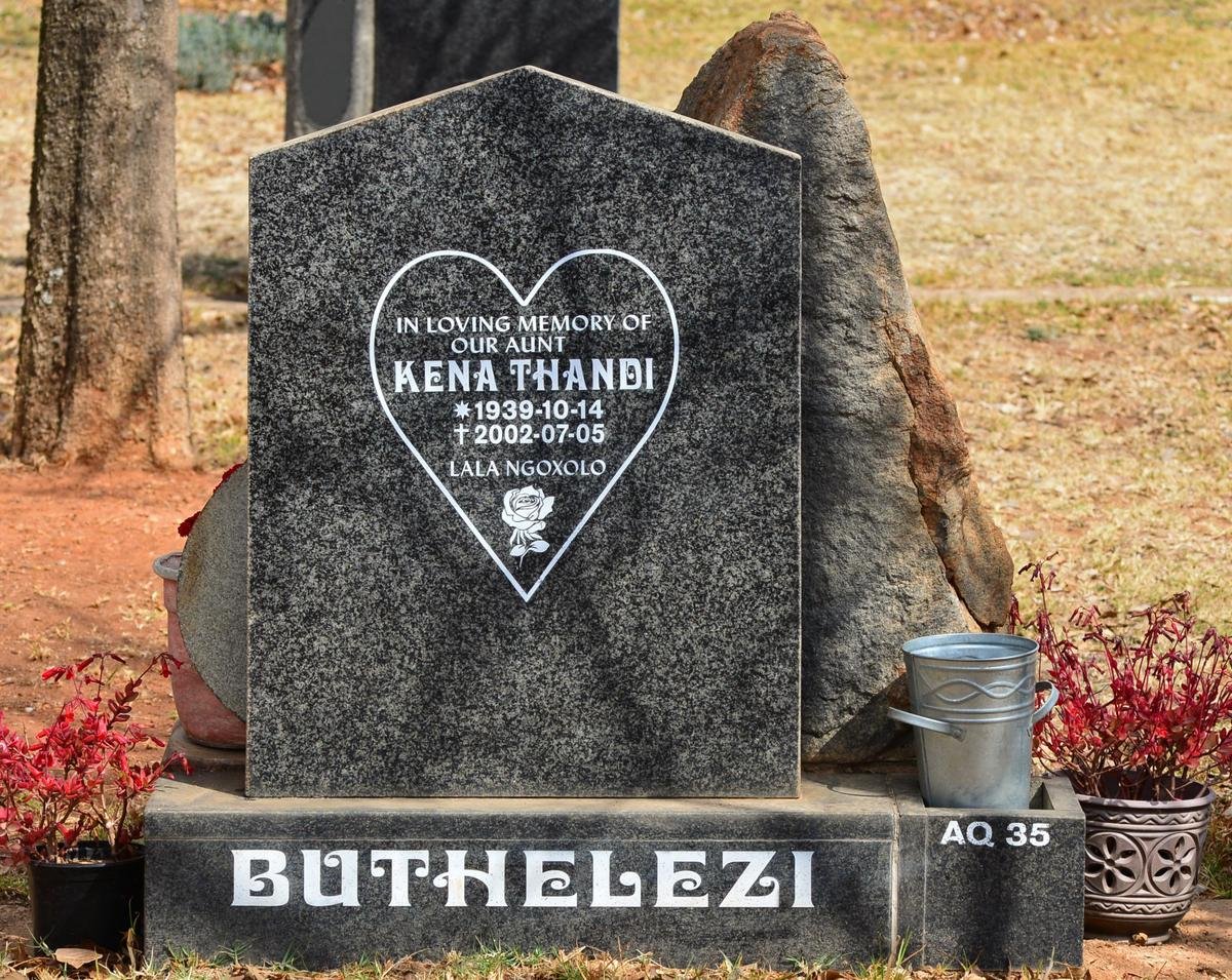 BUTHELEZI Kena Thandi 1939-2002