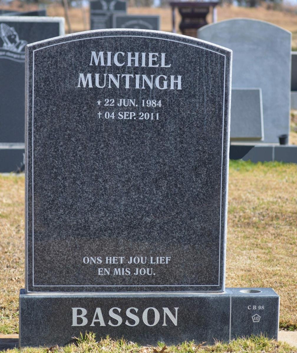 BASSON Michiel Muntingh 1984-2011