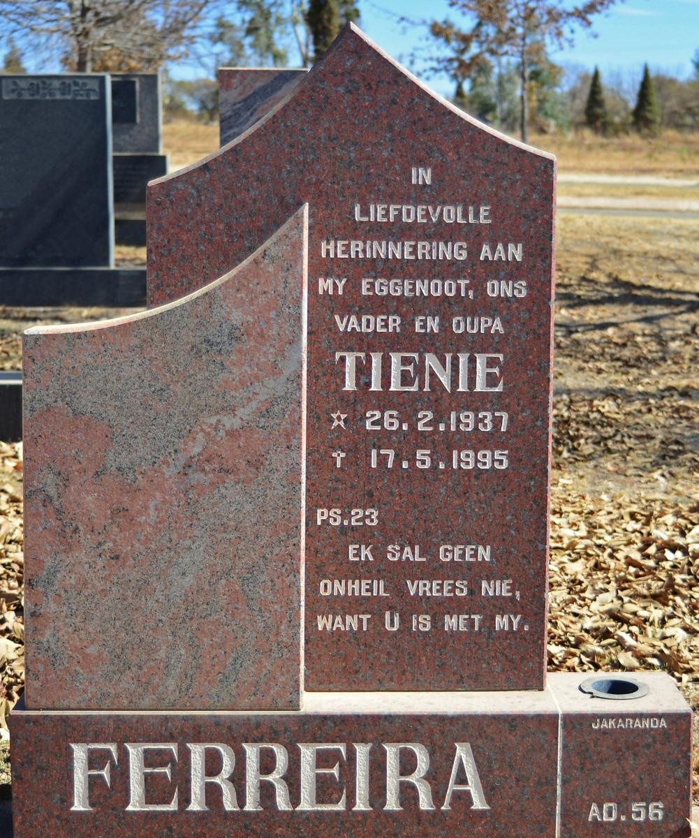 FERREIRA Tienie 1937-1995