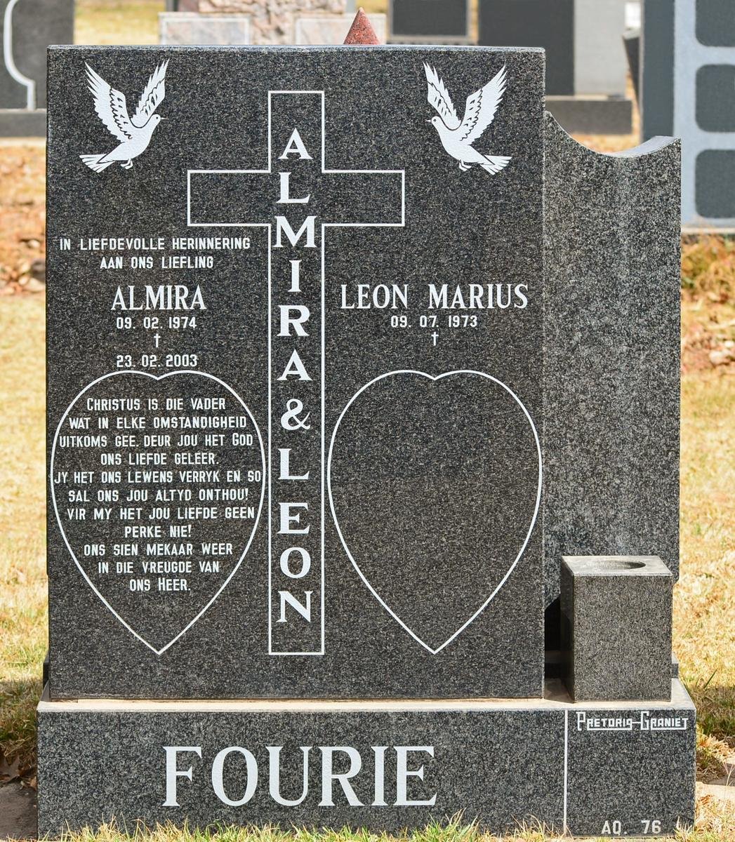 FOURIE Leon Marius 1973- &amp; Almira 1974-2003