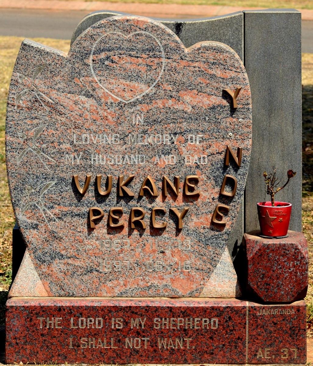 YONDE Vukane Percy 1967-1997