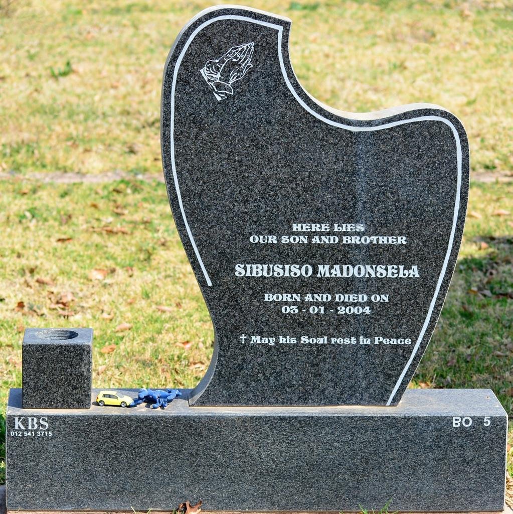 MADONSELA Sibusiso 2004-2004
