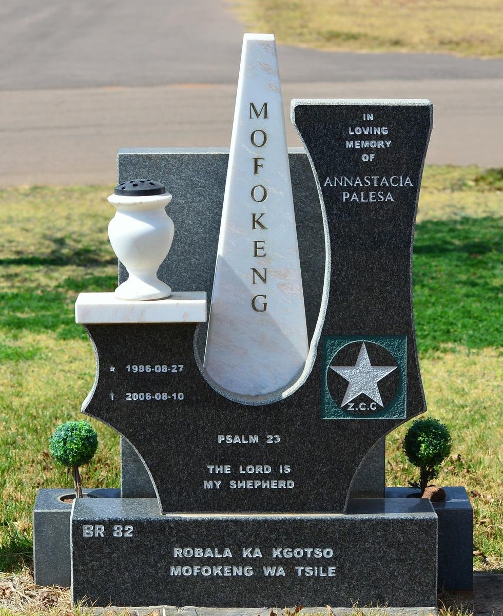 MOFOKENG Annastacia Palesa 1986-2006