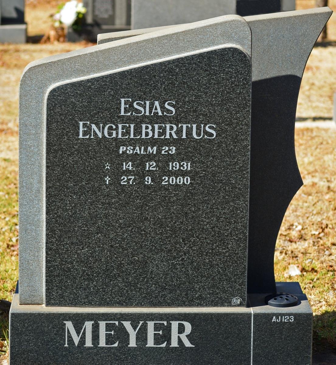 MEYER Esias Engelbertus 1931-2000