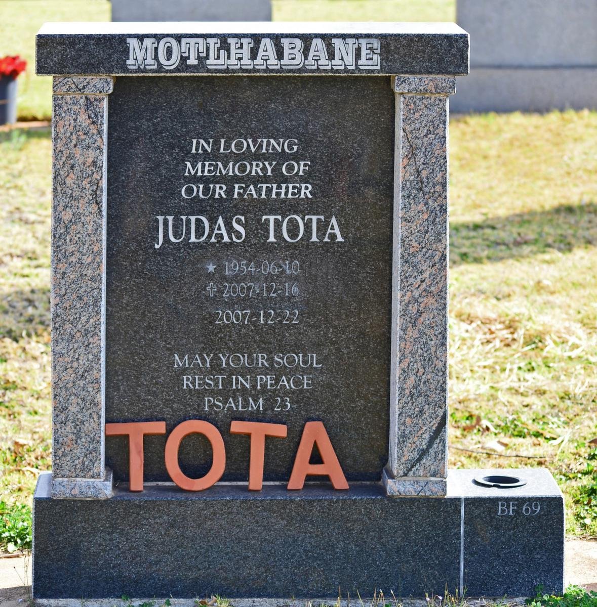 MOTLHABANE Judas Tota 1954-2007