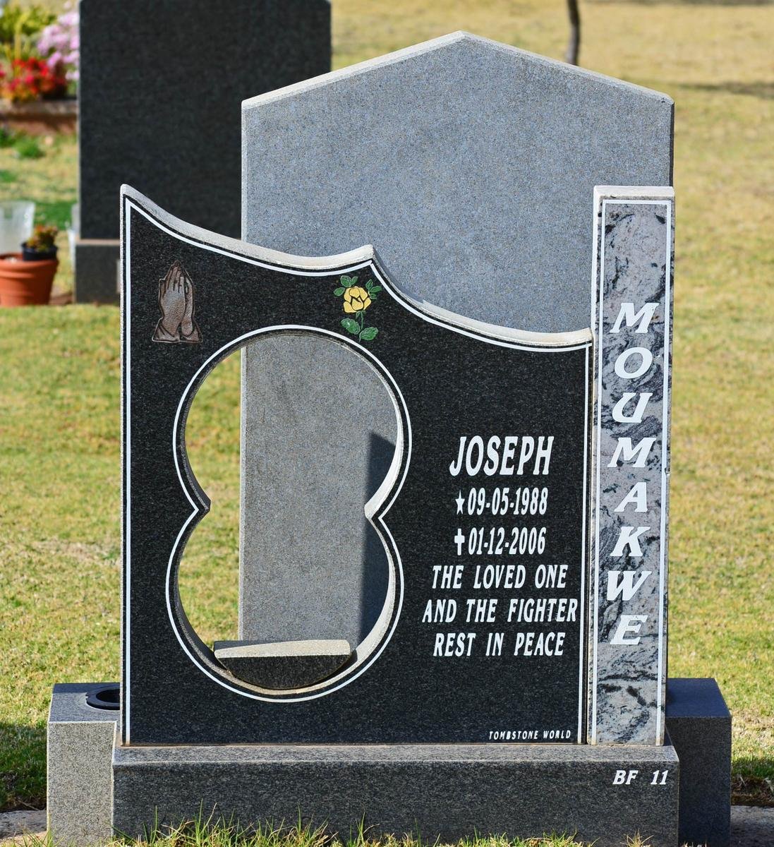 MOUMAKWE Joseph 1988-2006