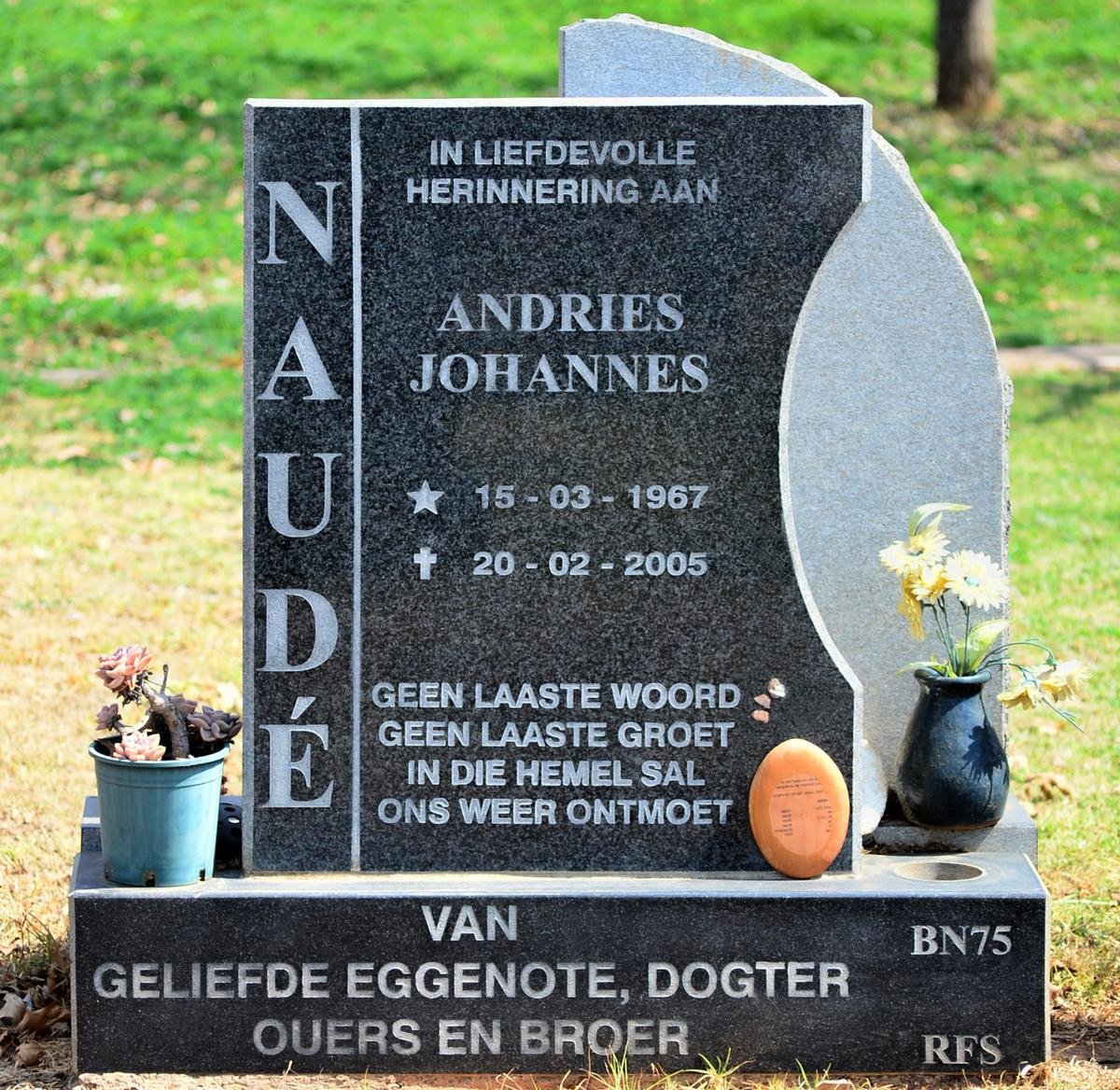 NAUDÉ Andries Johannes 1967-2005