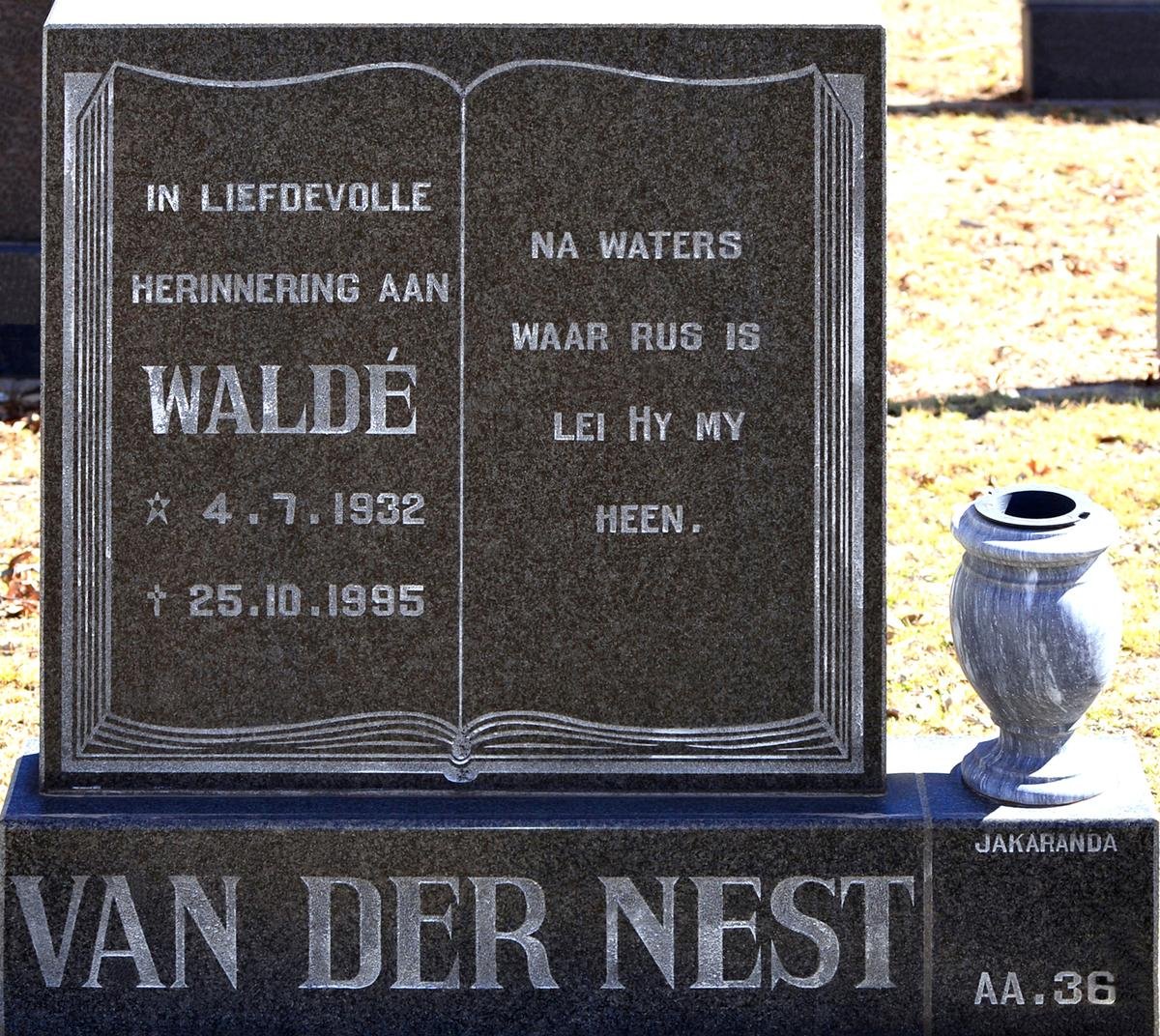 NEST Waldé, van der 1932-1995