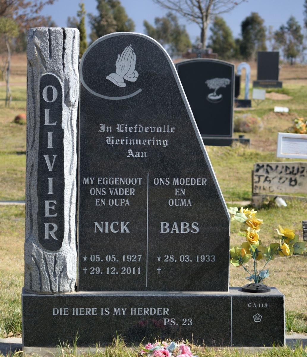 OLIVIER Nick 1927-2011 &amp; Babs 1933-