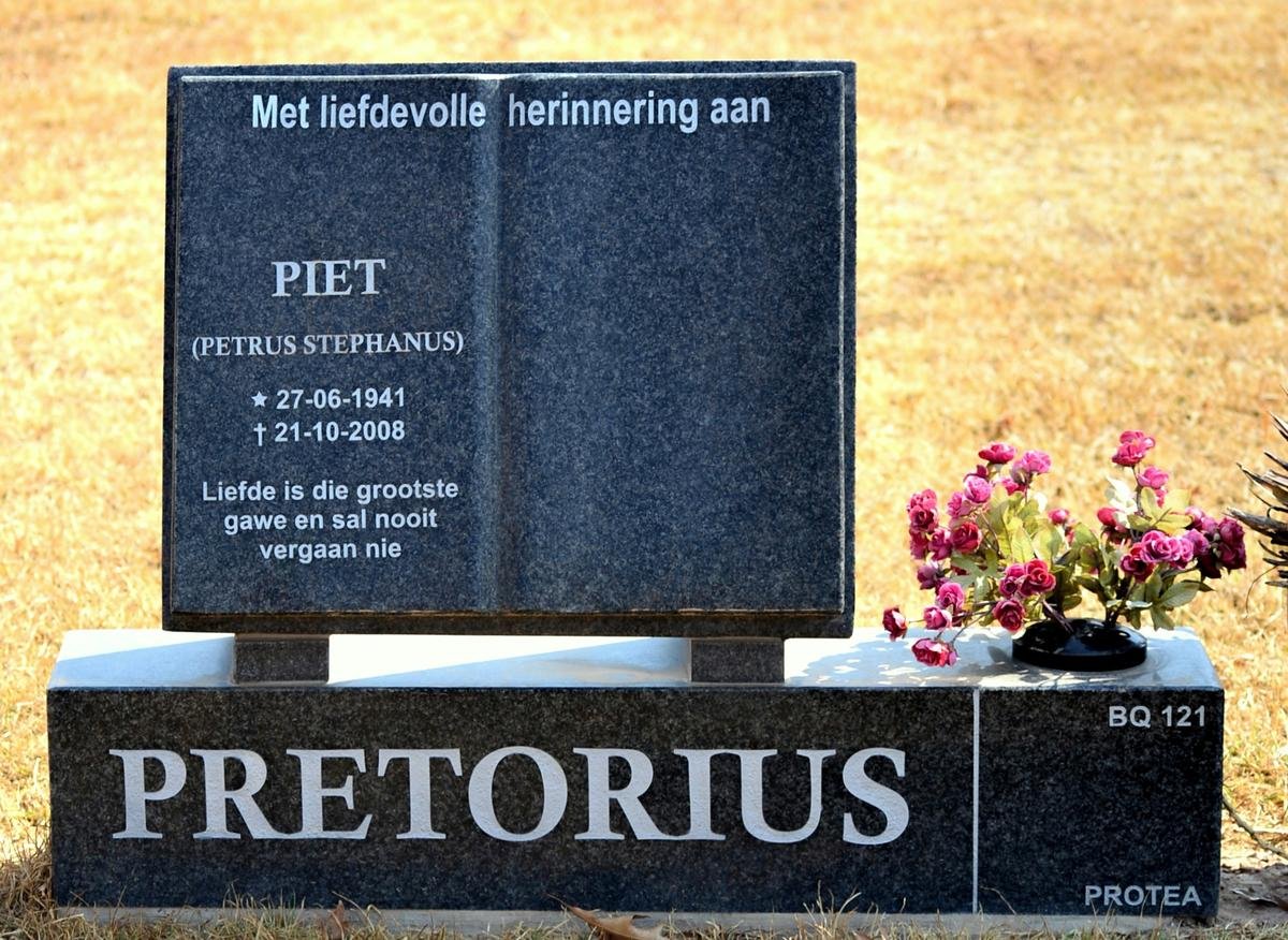 PRETORIUS Petrus Stephanus 1941-2008