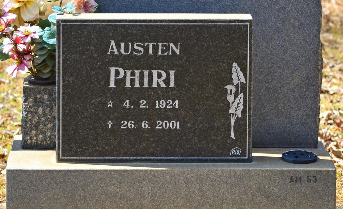 PHIRI Austen 1924-2001