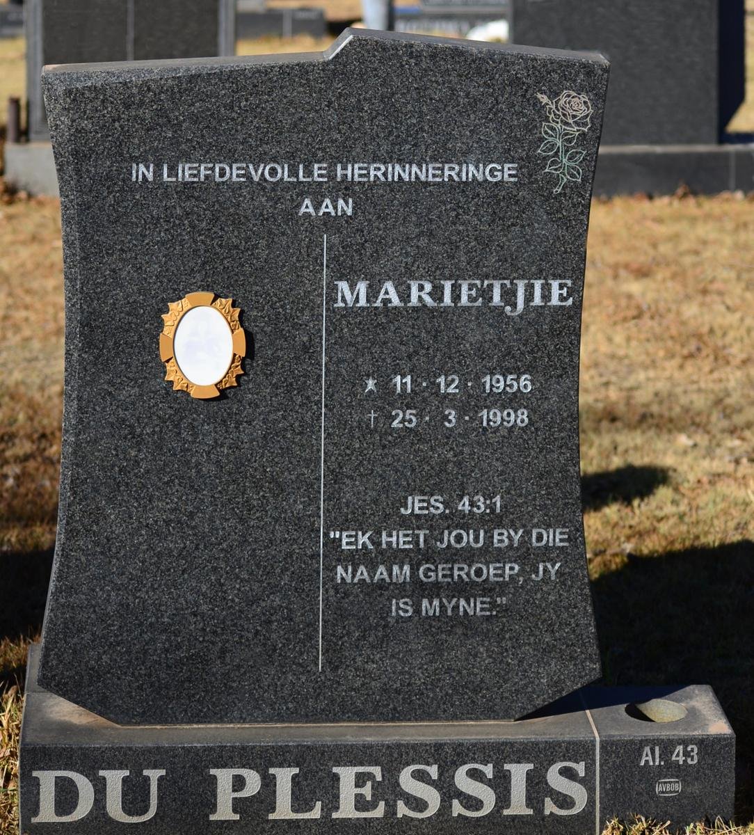 PLESSIS Marietjie, du 1956-1998