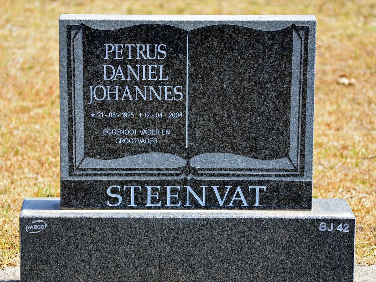 STEENVAT Petrus Daniel Johannes 1925-2004