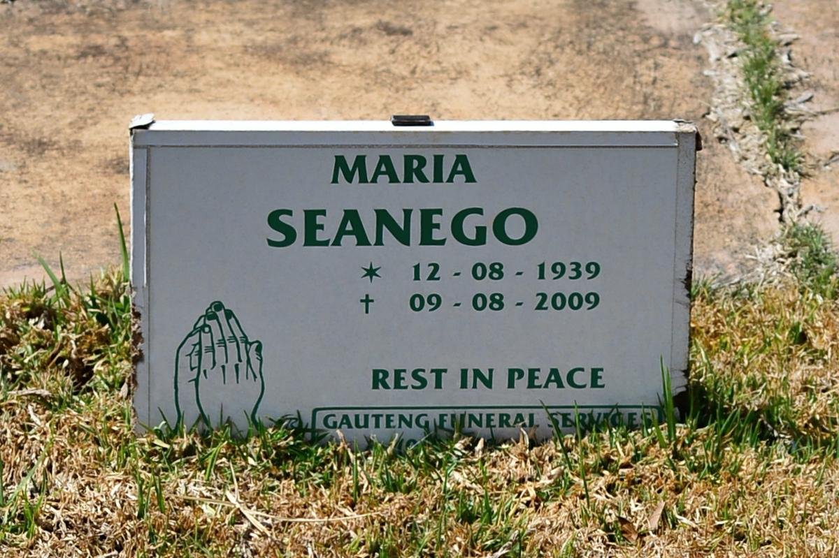 SEANEGO Maria 1939-2009