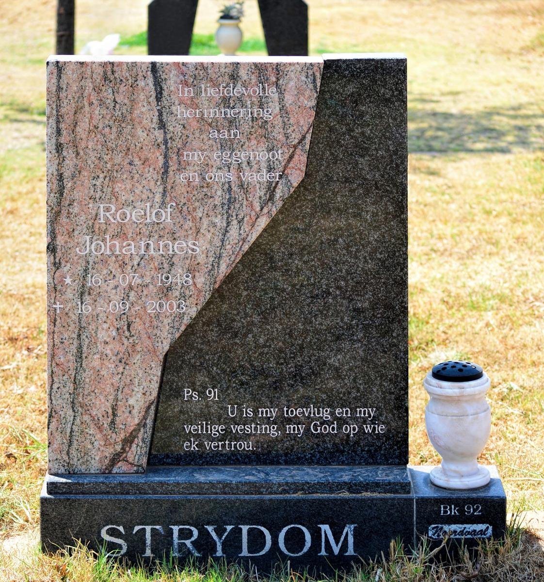 STRYDOM Roelof Johannes 1948-2003
