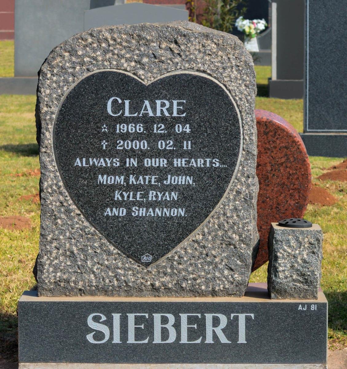 SIEBERT Clare 1966-2000