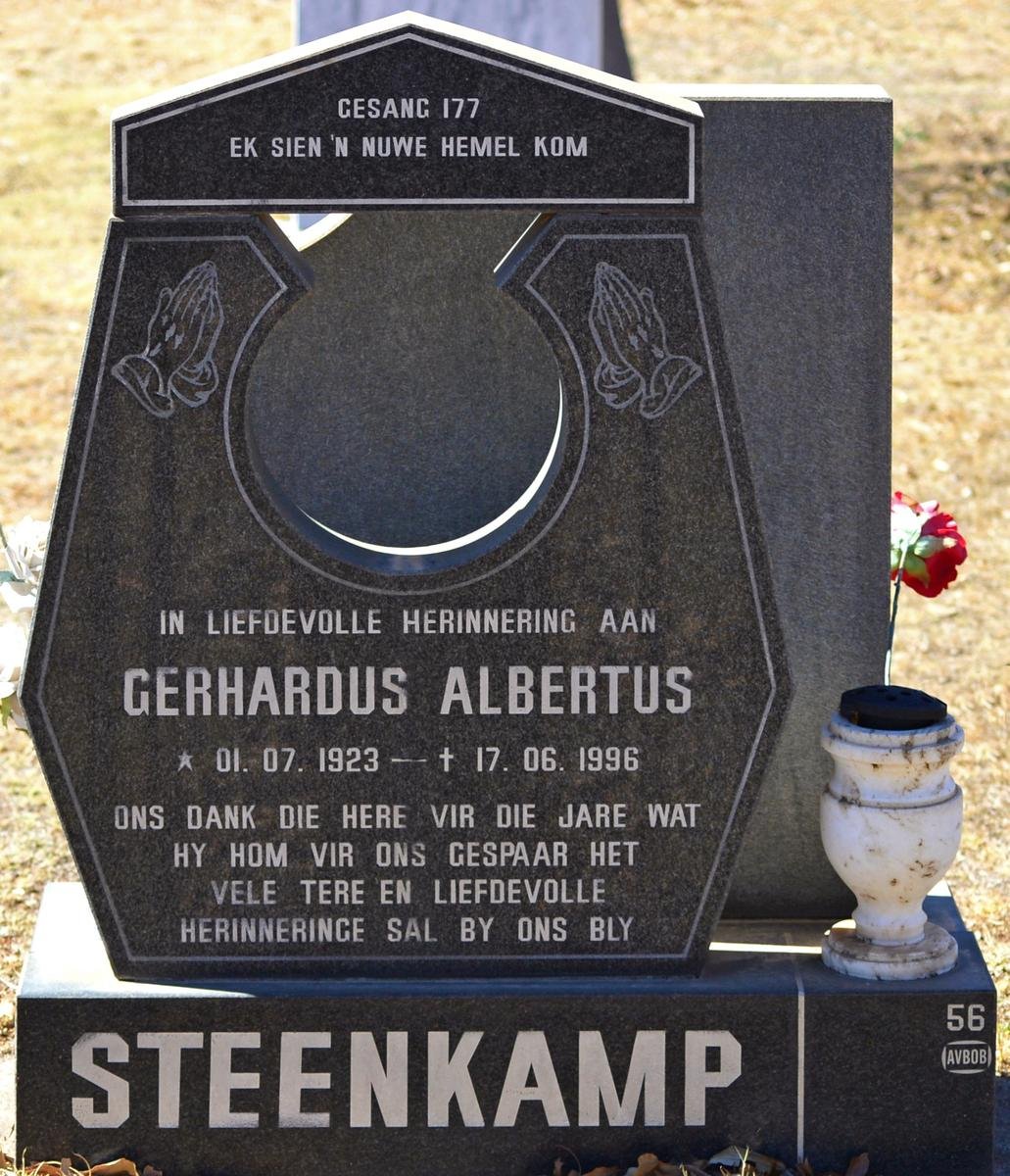 STEENKAMP Gerhardus Albertus 1923-1996