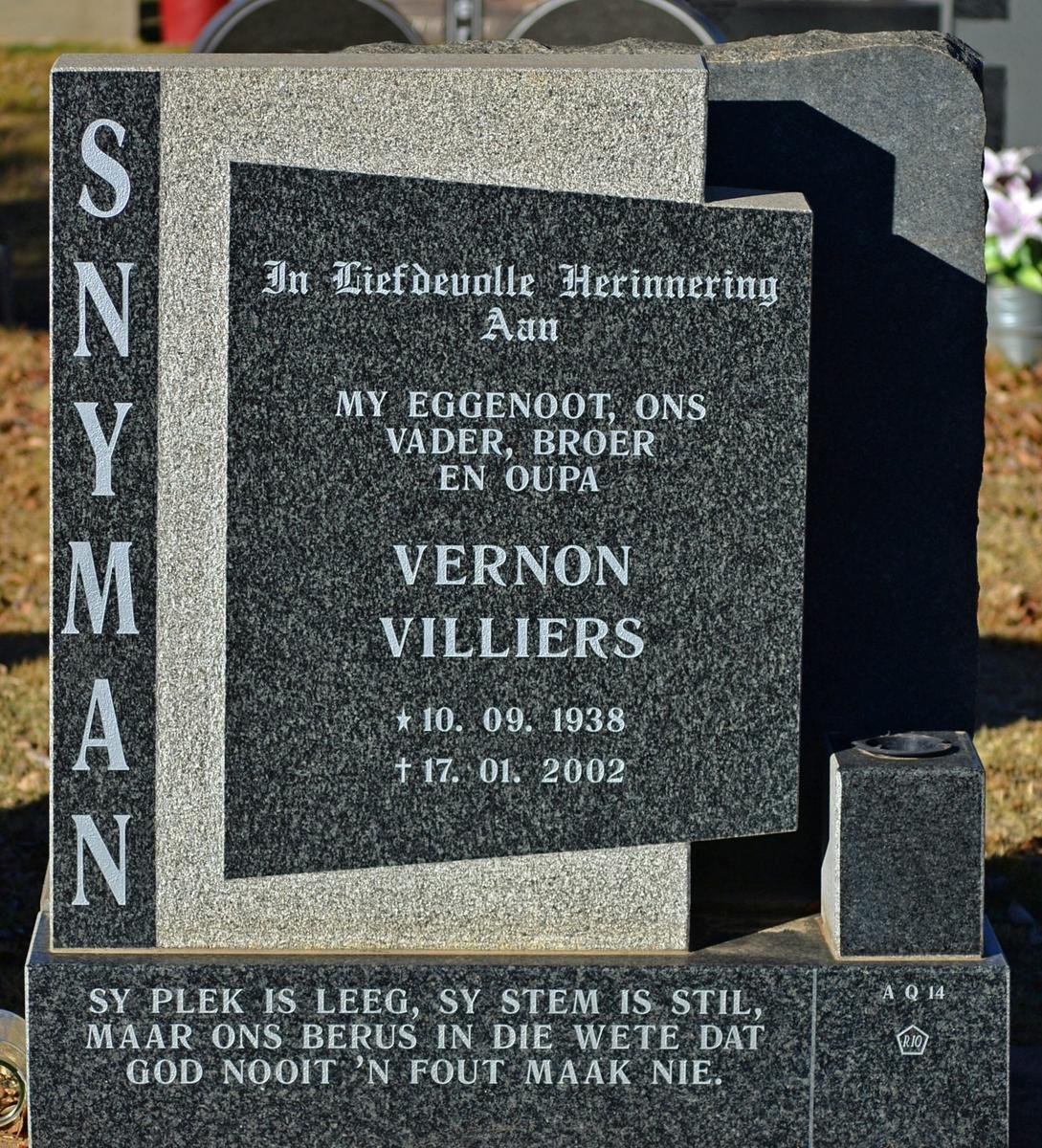 SNYMAN Vernon Villiers 1938-2002