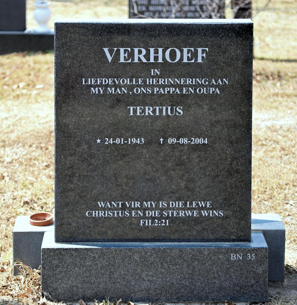 VERHOEF Tertius 1943-2004