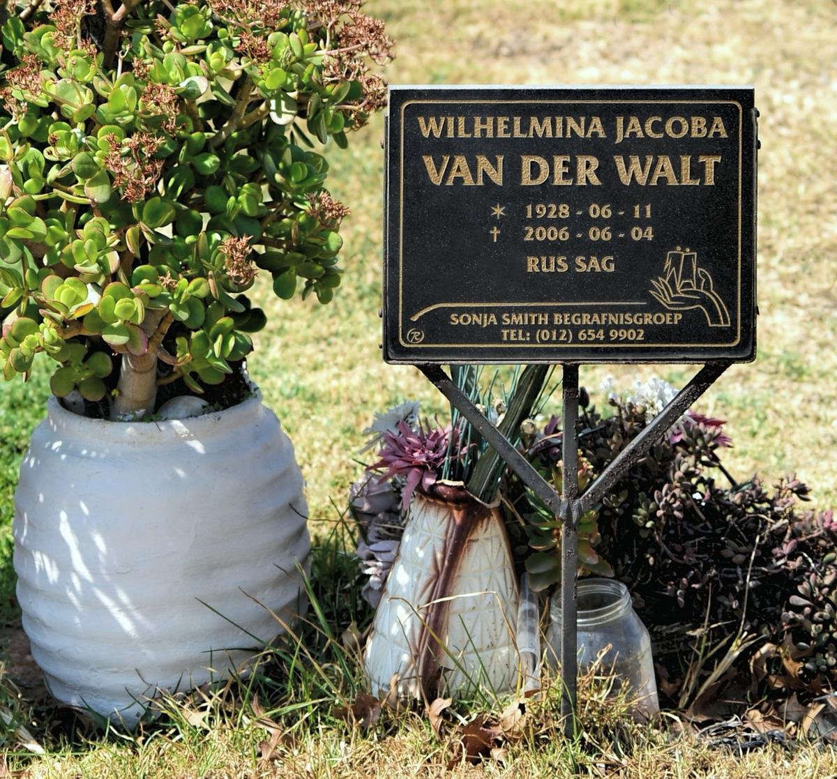 WALT Wilhelmina Jacoba, van der 1928-2006