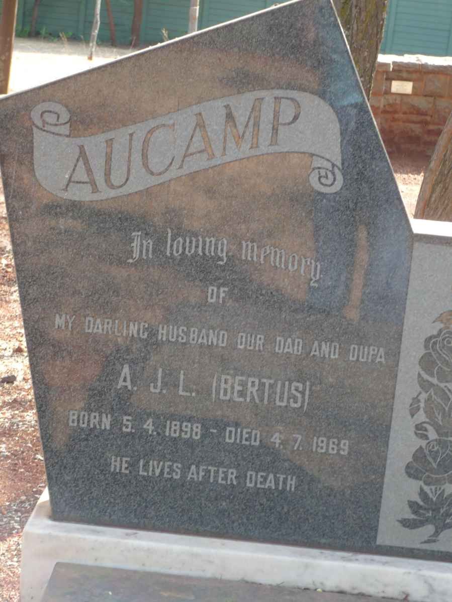 AUCAMP A.J.L. 1898-1969