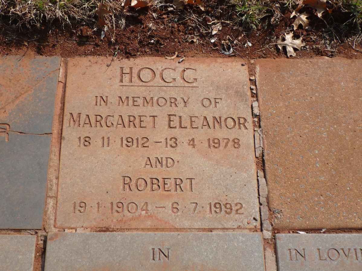 HOGG Robert 1904-1992 &amp; Margaret Eleanor 1912-1978